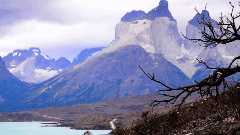 Tragedia en Torres del Paine: dos turistas mueren y siete personas se encuentran desaparecidas