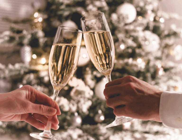 Talca reúne a destacadas viñas en masiva cita dedicada al espumante maulino