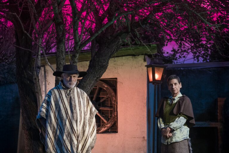 “La soledad y el caminante”: nueva obra teatral revive la antigua ruta entre Talca y Curepto con función gratuita