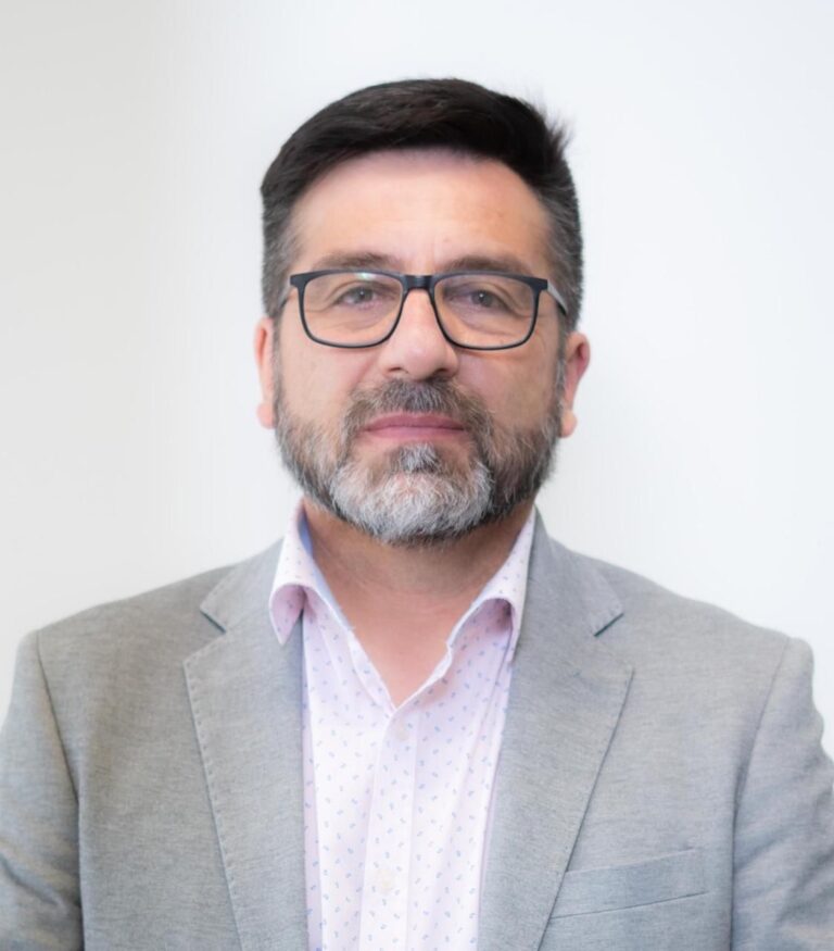 “Para ser viejo hay que ser valiente”