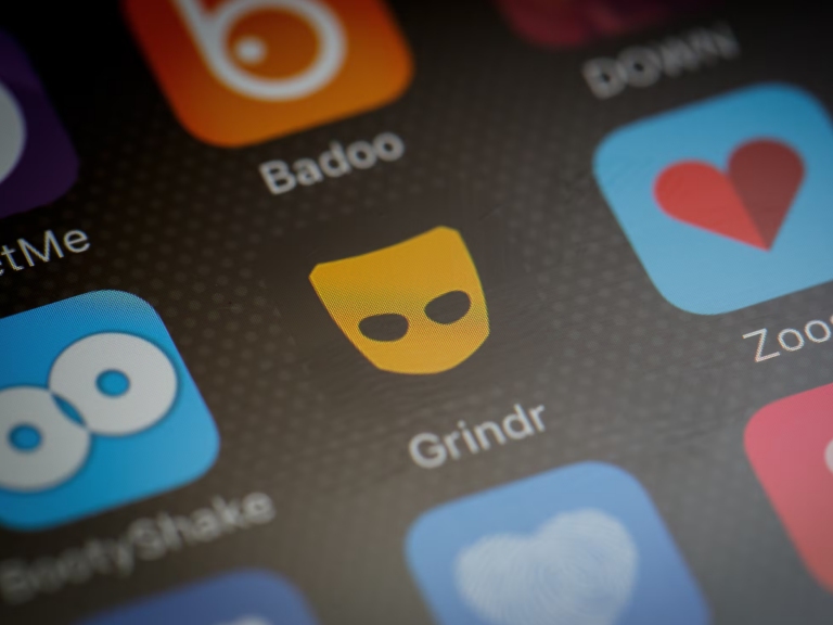 Prisión preventiva para imputado por explotación sexual en Talca: contactaba a menores a través de Grindr
