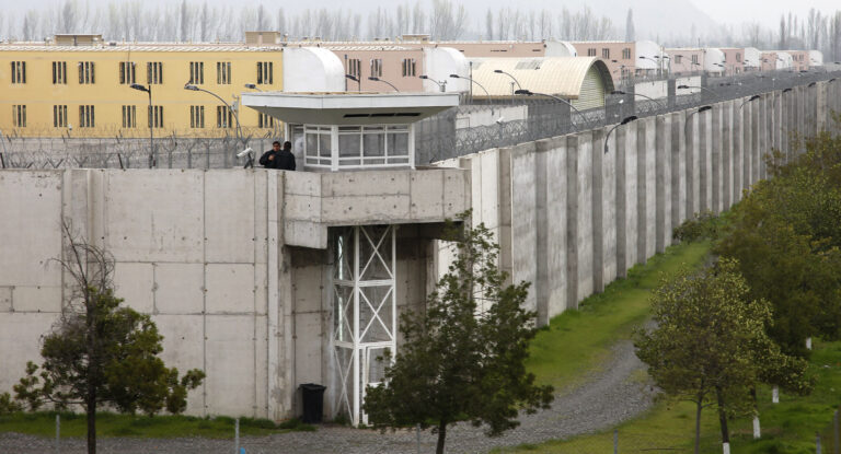 Reo queda libre por error en Rancagua y Gendarmería abre sumario: habrían malinterpretado documento del tribunal