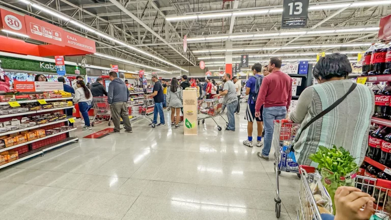 A horas de Año Nuevo: así operará el comercio en la previa de 2026 este miércoles 31