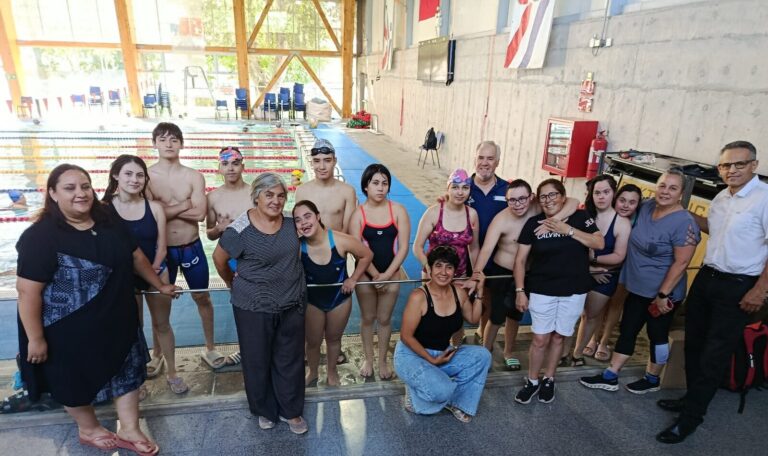 Delegación maulina lidera el Nacional de Para Natación y marca un hito en Santiago