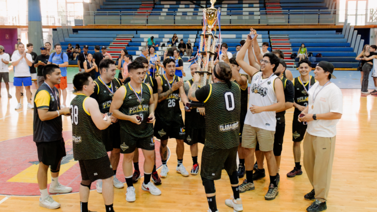 Gladiadores, UCM y Christian Hoop se coronan en el cierre de la LIBMAULE 2025