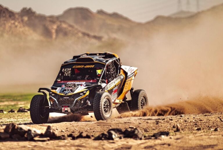 Chaleco López resiste los contratiempos y se mantiene en el cuarto lugar del Dakar 2026