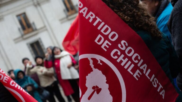 Crisis en el oficialismo: Partido Socialista congela vínculos con el PC y el FA por críticas a la Ley Naín-Retamal