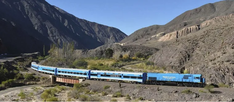 Nuevo eje ferroviario entre Argentina y Chile contempla paso por el Maule