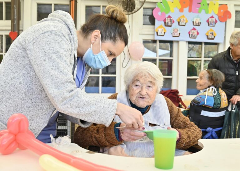 SOAP 2026: Fundación Las Rosas lanza campaña “Sumemos Kilómetros de Amor” para apoyar a personas mayores