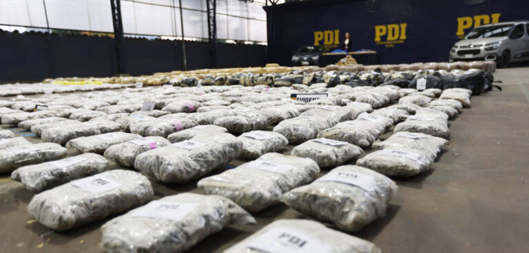 Aysén y Maule lideraron alza de delitos de drogas en 2025, según informe oficial