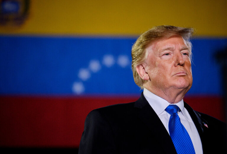 Trump confirma visita a Venezuela y sella pacto con gigantes petroleras