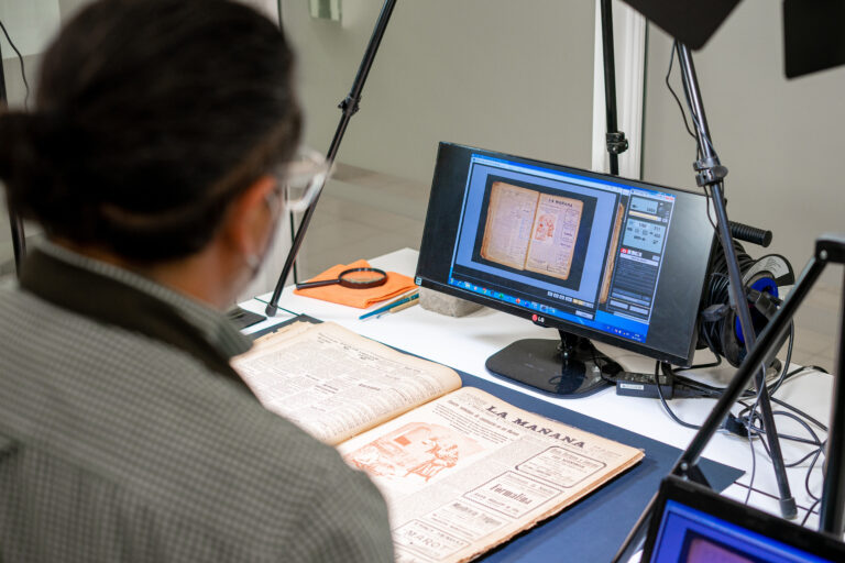 Memoria del Maule: UTalca resguarda archivos históricos únicos de la región