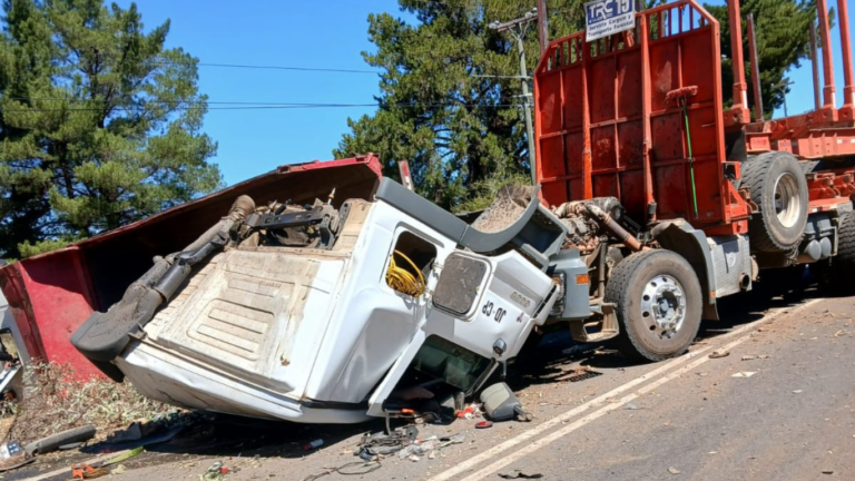 Accidente con volcamiento paraliza ruta Cauquenes–Quirihue