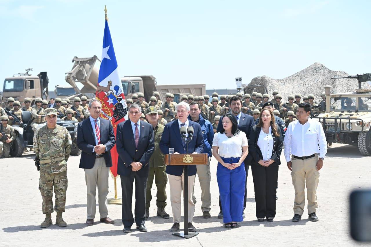 Gobierno inicia plan “Escudo Fronterizo” con zanjas y presencia militar en el norte