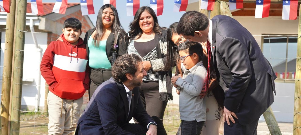 Gobierno entrega 161 nuevas viviendas en las comunas de Maule y Talca