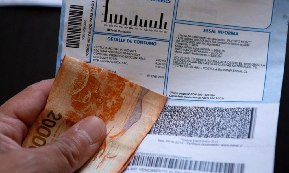 SEC posterga el ajuste tarifario de luz para el segundo semestre