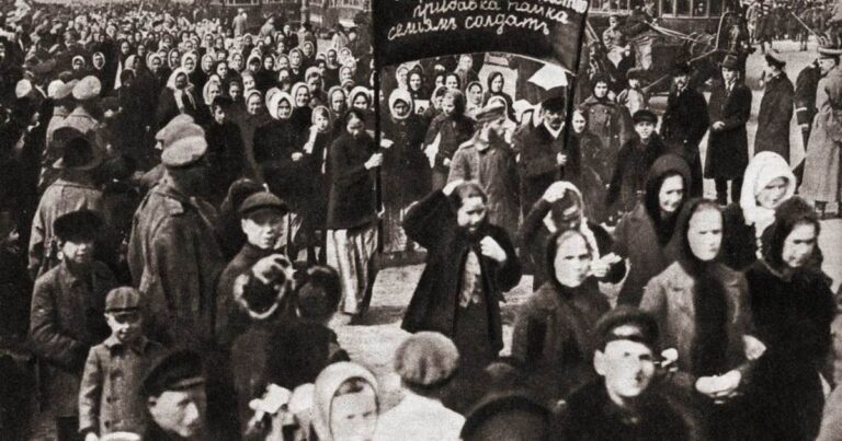 De Petrogrado al mundo: El origen obrero del Día de la Mujer