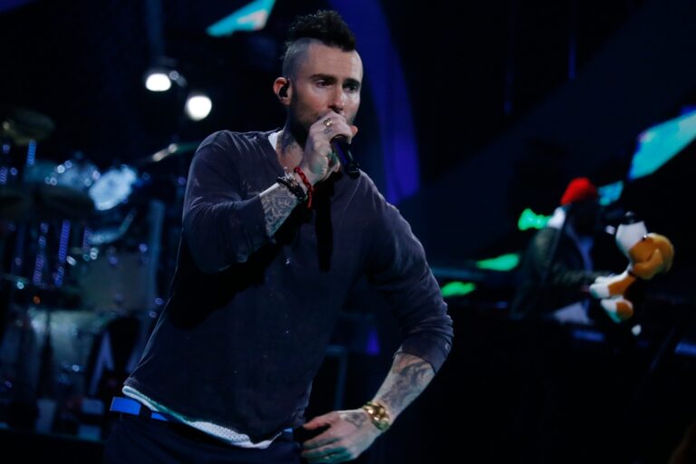 Maroon 5 excluye a Chile de su gira sudamericana 2026 y fans reaccionan en redes
