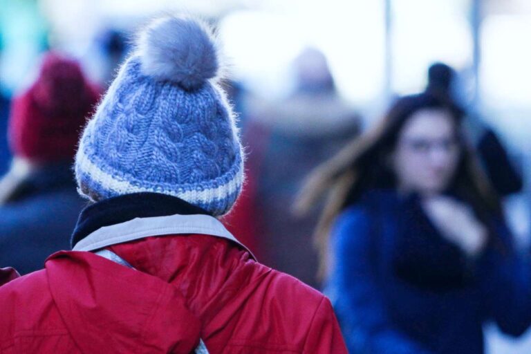 ¡A sacar el abrigo! Maule tendrá este martes la mañana más fría de la semana