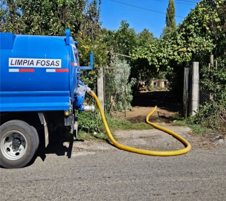 Talca beneficiará a 1.200 familias con limpieza de fosas sépticas en sectores rurales
