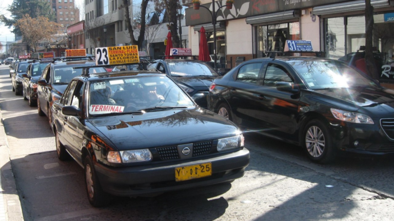 Confirman alza de pasajes en taxis colectivos de Talca