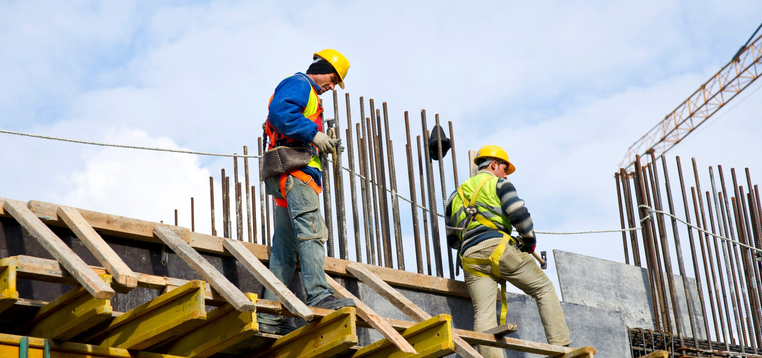 Jornada laboral baja hoy a 42 horas en todo Chile