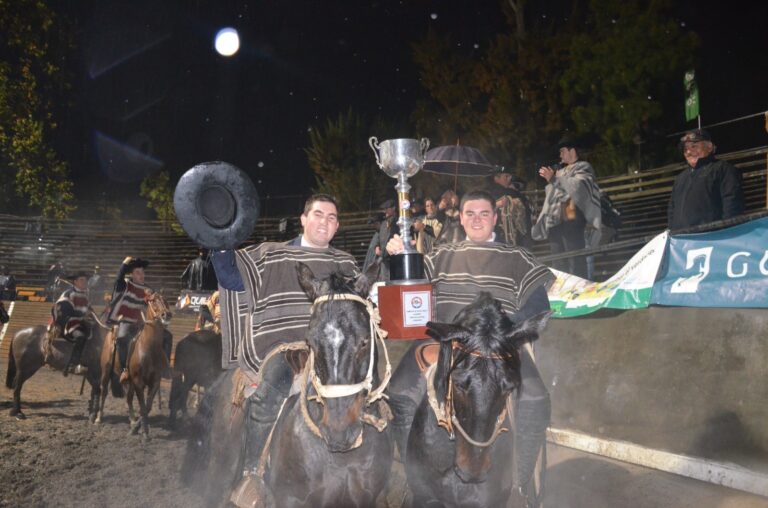 Universidad de Talca conquista el Campeonato Nacional Universitario de rodeo en Curicó