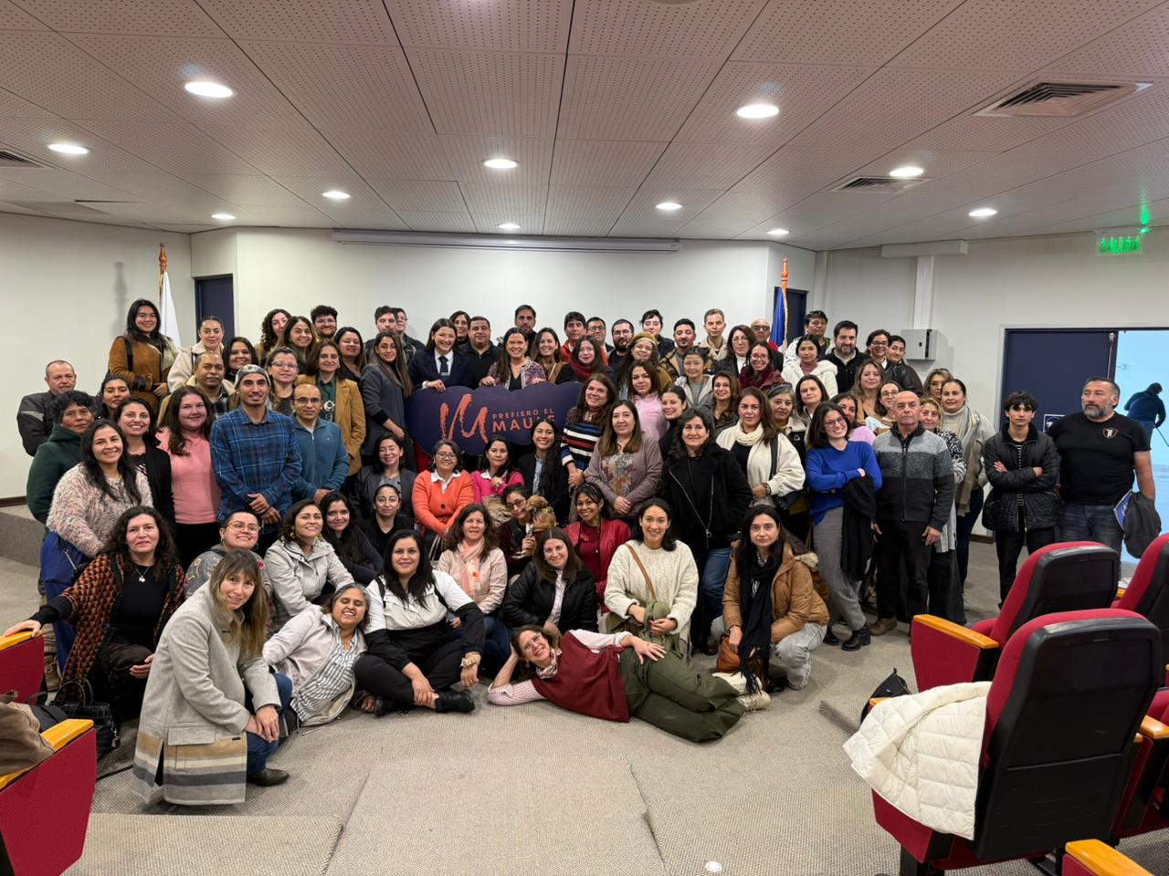 Escuela de Prefiero el Maule reunió a más de 130 emprendedores en taller gratuito de redes sociales en Talca