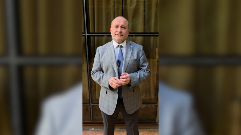 Diputado Valdés presenta proyecto para crear Plan Nacional de Control Poblacional del Lobo Marino y proteger la pesca artesanal