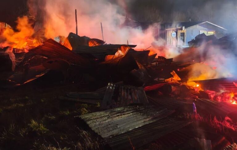 Concejal de Lago Verde fallece en incendio de hospedaje en Aysén