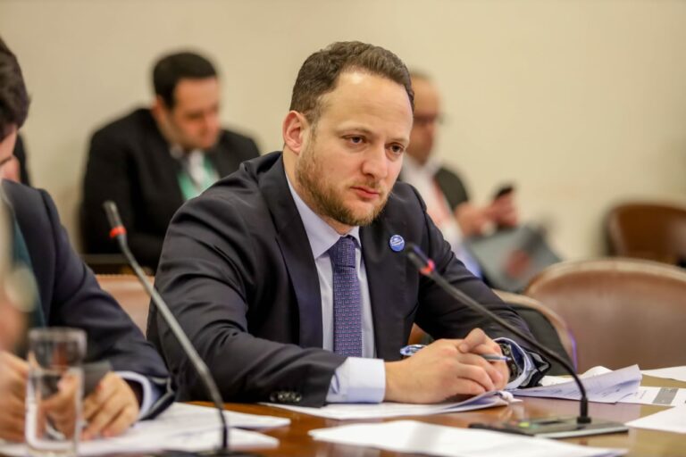 Diputado Guzmán valora aprobación del informe de la Comisión Especial Investigadora del Caso Bruma